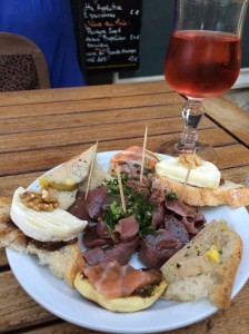 Dish of local appetizers including 'geziers' which we weren't too keen on.