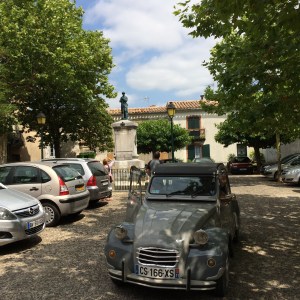 An old 2 CV in Montolieu.