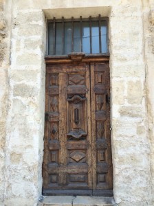 Old door of the 'Eglise des Minimes' church where Cardinal Richelieu once said mass.