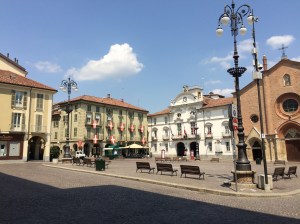 The central piazza in Asti.
