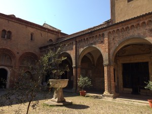 The inner courtyard of the Basilica di Santo Stefano.