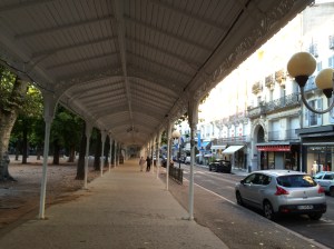A covered avenue in Vichy.